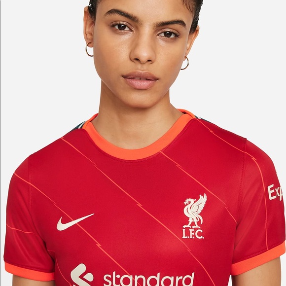 LIVERPOOL FC 2021/22 STADIUM HOME WOMENS SOCCER JERSEY SIZE XS DRI FIT RED SLIM - Picture 3 of 7